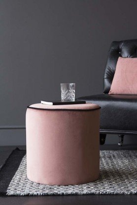 rockettstgeorge_blush_pink_pouffe_with_black_piping_lifestyle_lowres