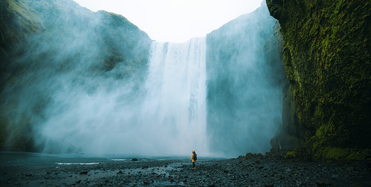 Benro_CyanBird_Someplace-Spectacular_Desktop
