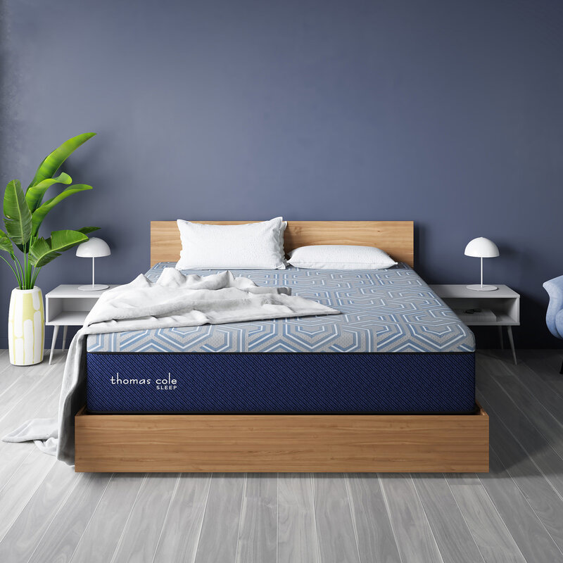 650763 Aurora Hybrid 1000 Queen Mattress