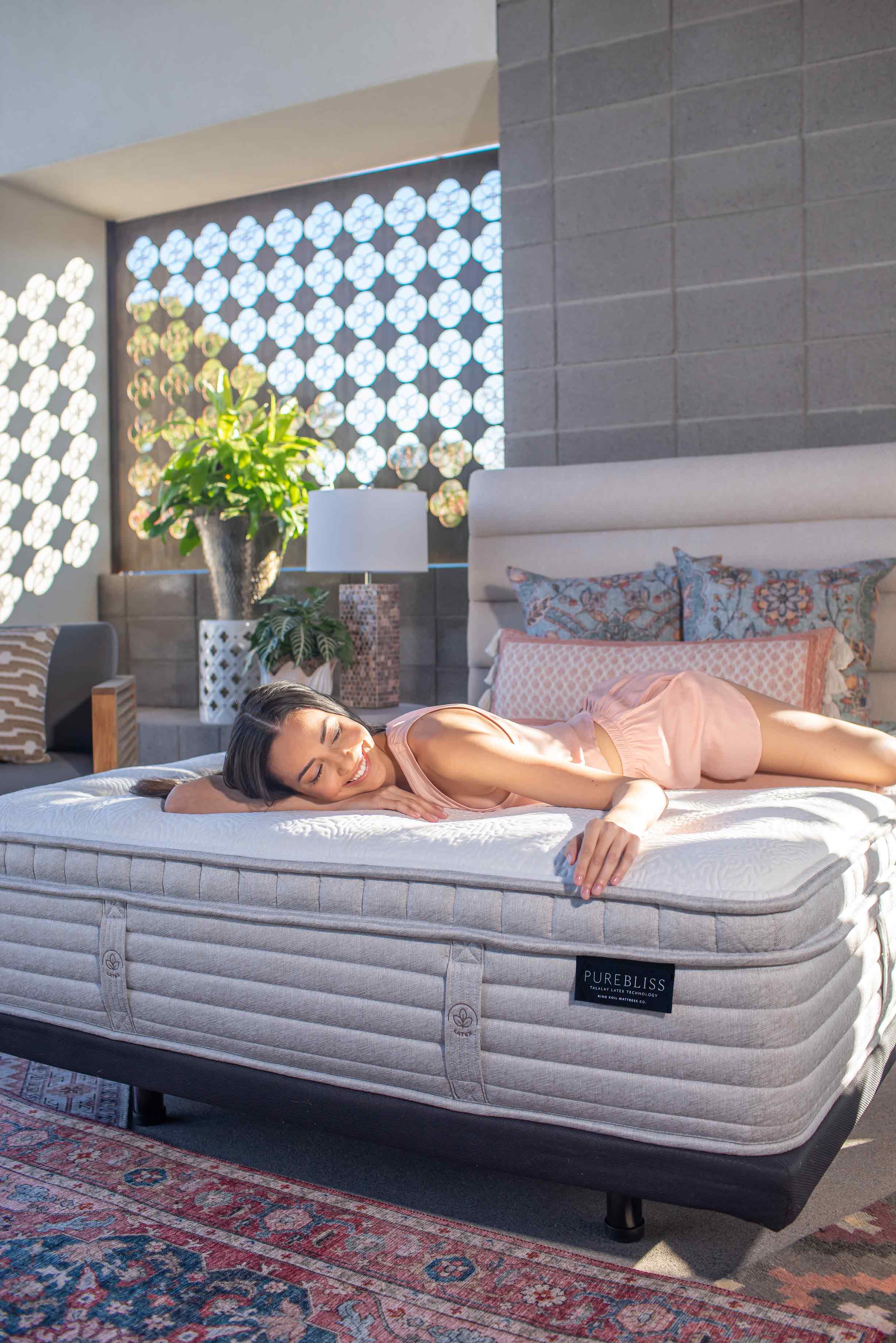 PureBliss_tufted_model_3