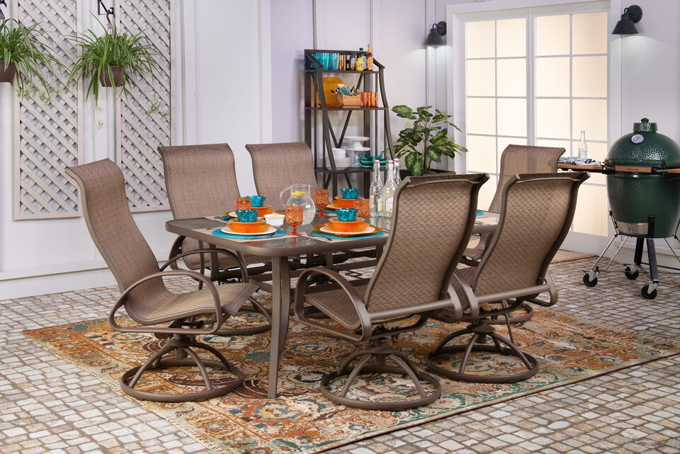 HOM Furniture Furniture Stores in Minneapolis Minnesota & Midwest