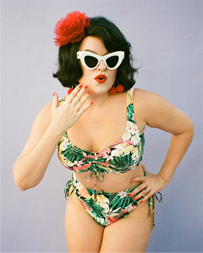 Reef Halloween 2022 Pinup 3
