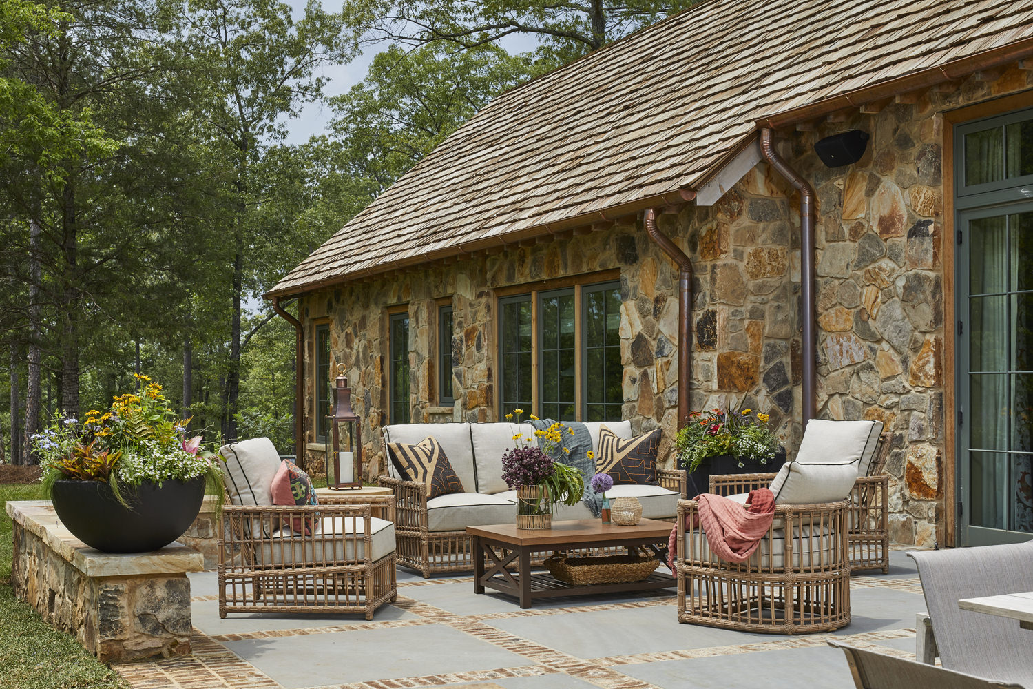 newport sofa lifestyle