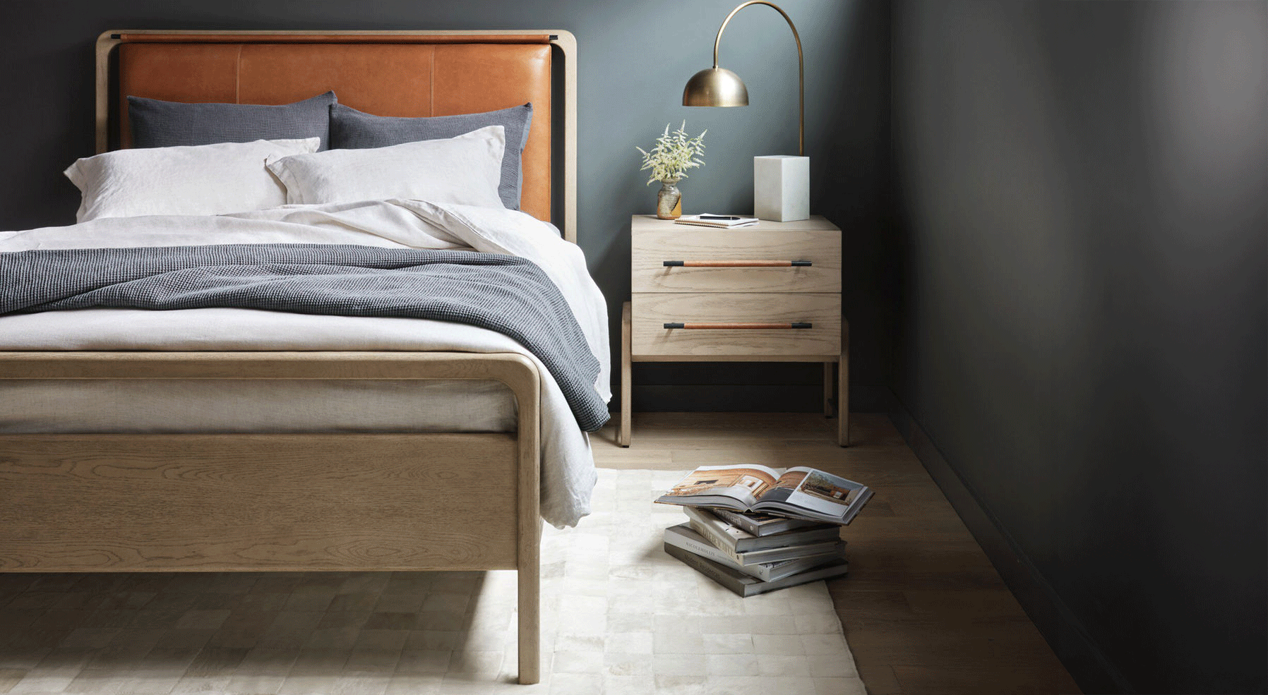 Rosedale-King-Bed- lifestyle